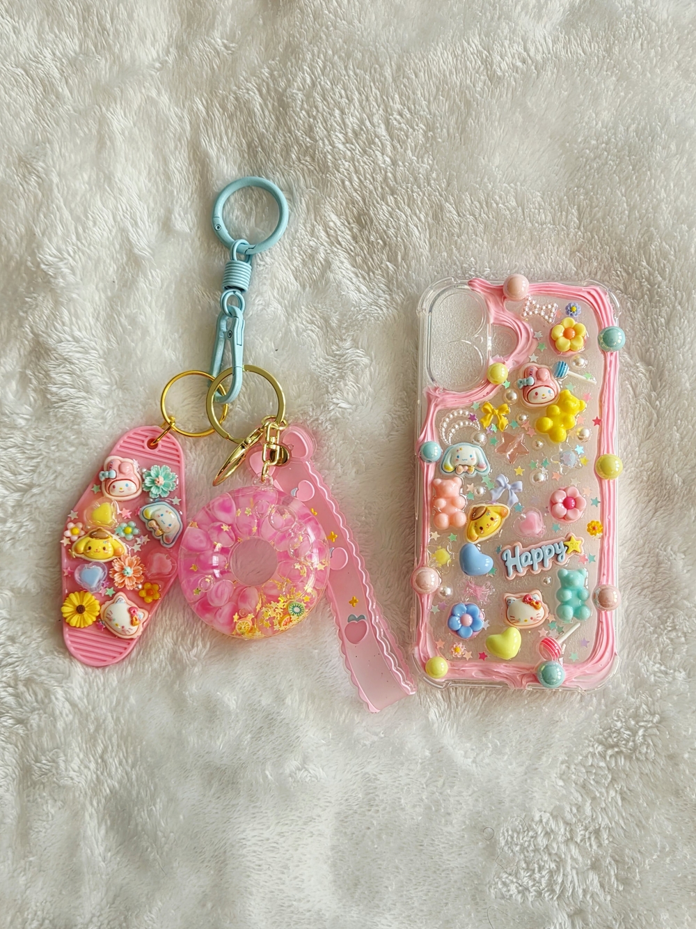 Pink Cute Hello Kitty And Friends IPhone Case and Keychain Set Junk Keychain